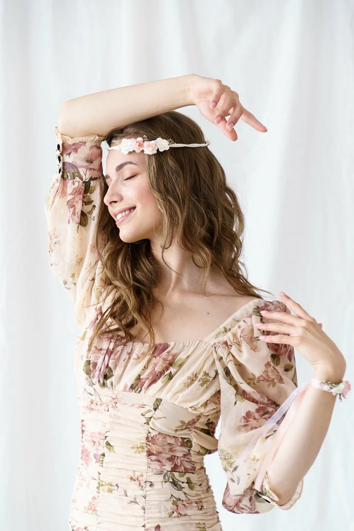 Partydecor Flower Wrist Corsage Light Peach Hen Party 5 Partydecor Flower Wrist Corsage Light Peach Hen Party