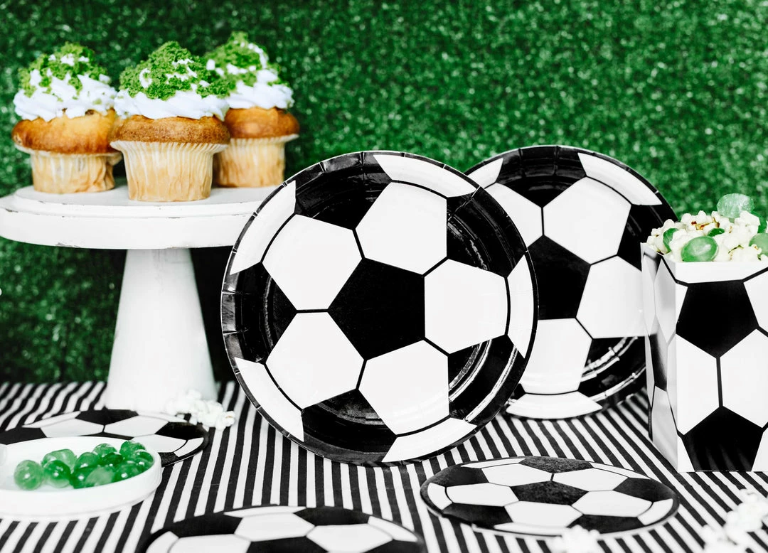 Partydecor Football Paper Plates 18cm Pack Of 6 3 Partydecor Football Paper Plates 18cm Pack Of 6