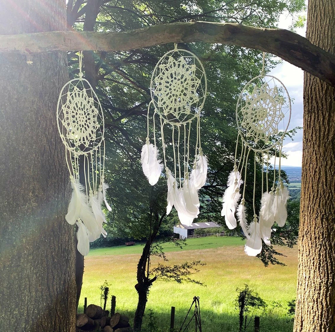 Talking Tables White Boho Dream Catcher With Feathers 4 Talking Tables White Boho Dream Catcher With Feathers