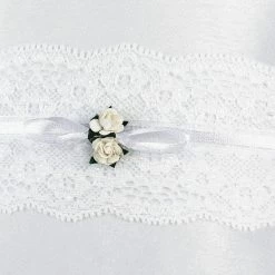 Partydecor White Roses Ring Bearer Pillow